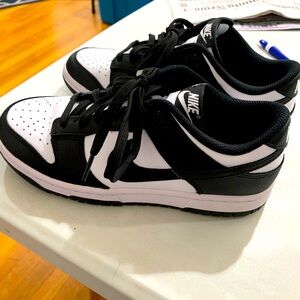 Nike Dunks ladies size 7